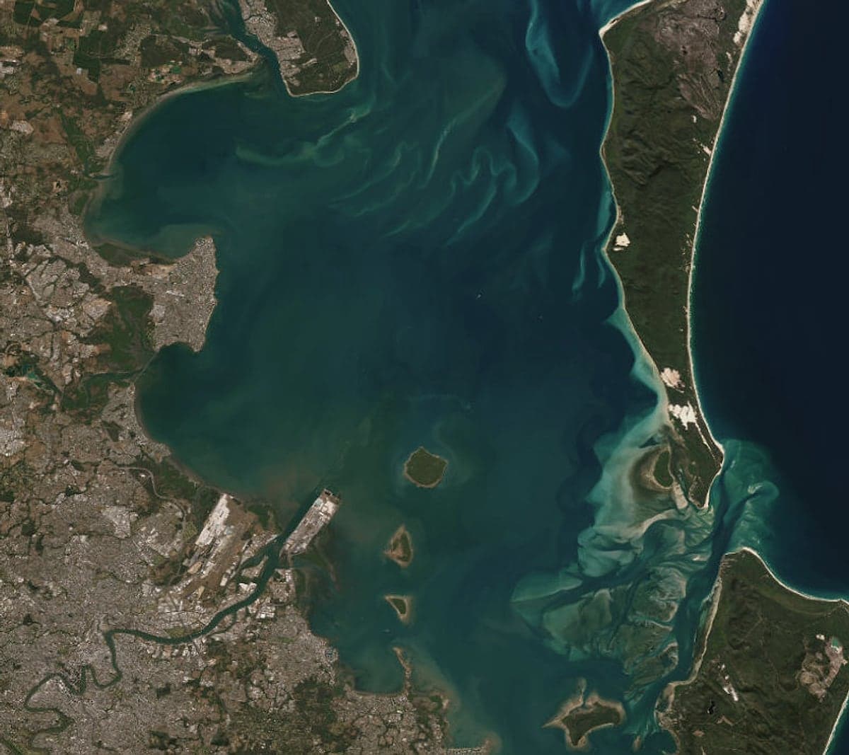 Satellite map of Moreton Bay with an example Sea La Vie route